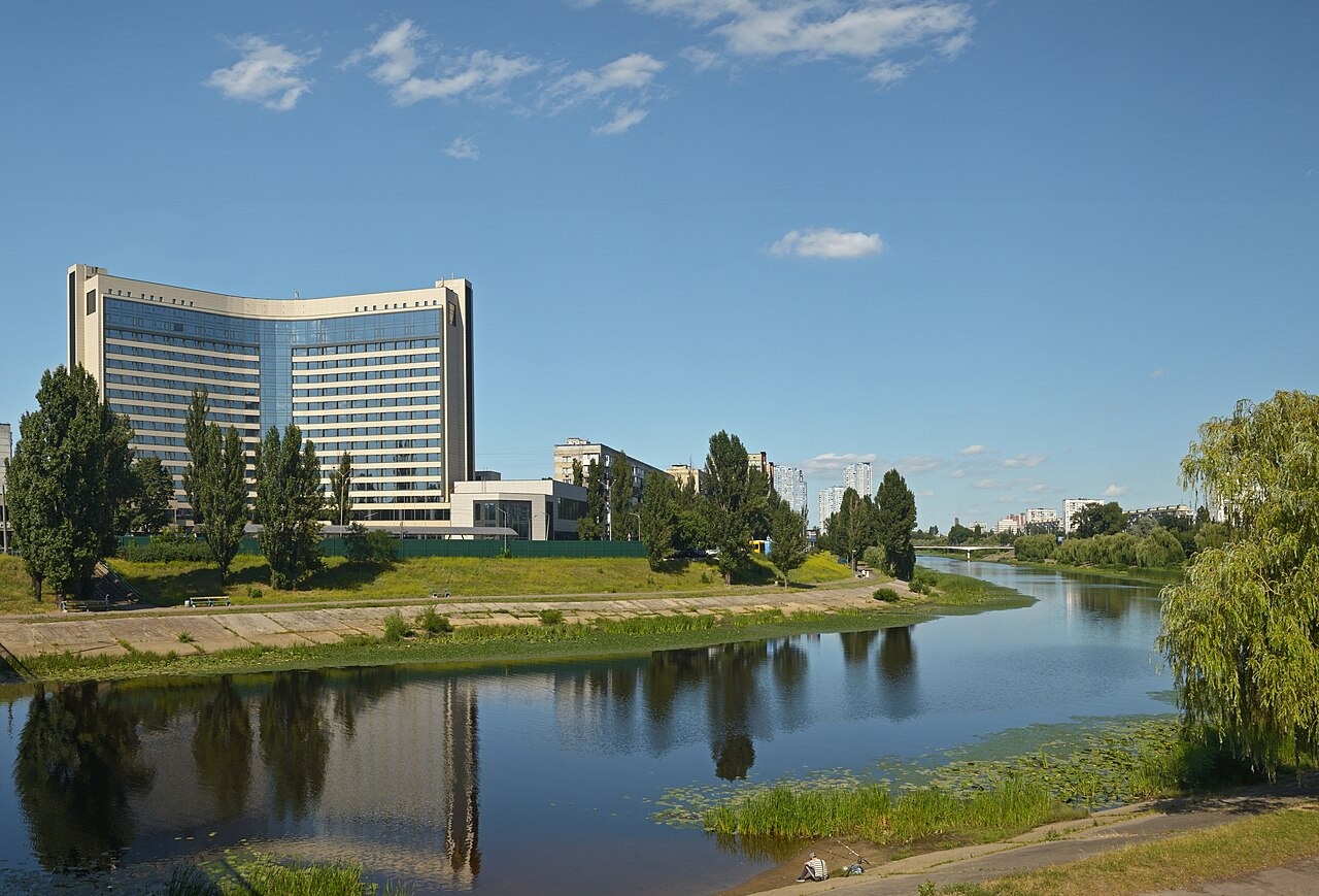 File photo: File photo of the Rusanivka Canal and Hotel Slavutych in Kyiv, Ukraine, photographed July 6, 2024. Illustrative context; not a photograph of the reported event.